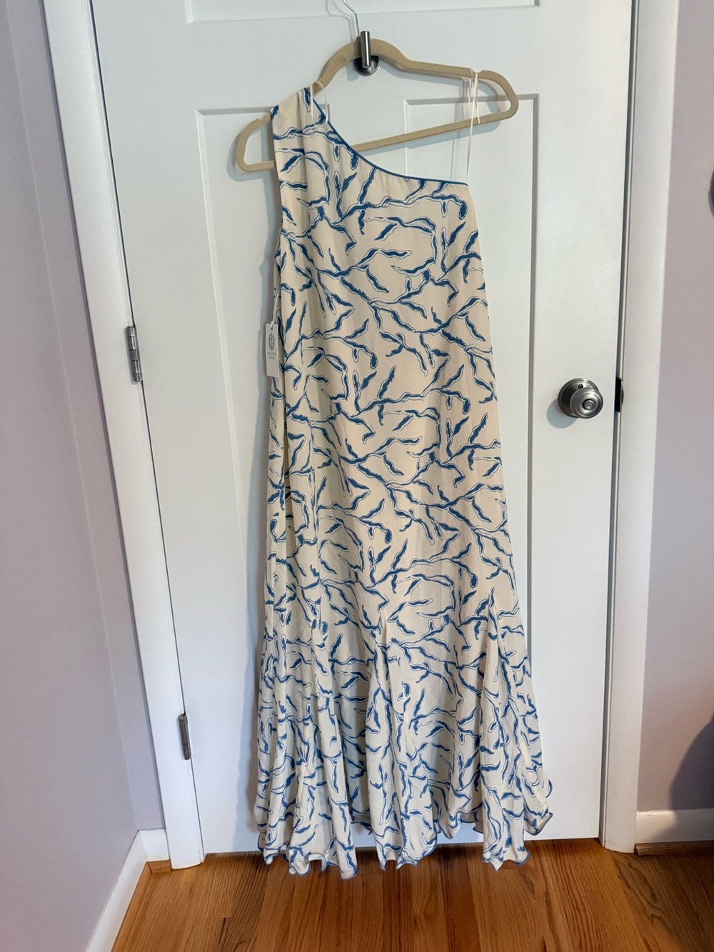 NWT Tuckernuck Hyacinth House Cream & Blue Seaside Sabine Dress - Picture 4 of 5